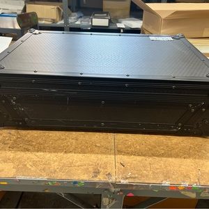 flx6gt with decksaver and modded sx case near perfect condition small scratch